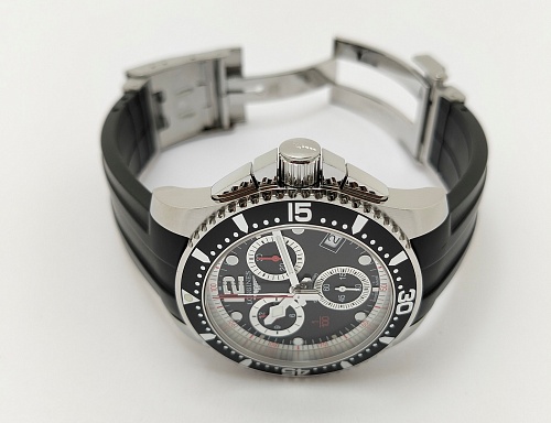 Longines Hydroconquest Quartz Chronograph 41mm L3.743.4.56.2