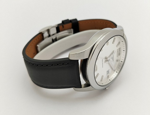Longines Conquest Quartz 41mm L3.759.4.76.4