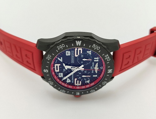  Breitling Professional Endurance Pro 44mm X82310D91B1S1