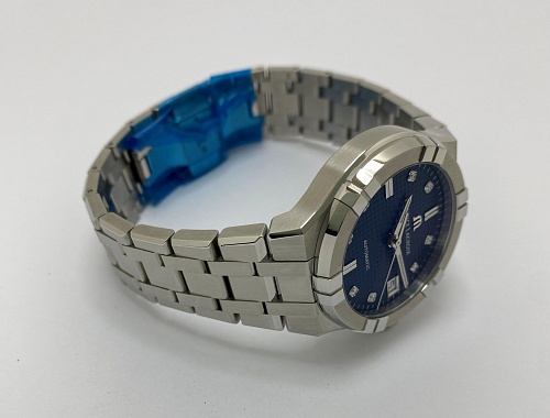 Maurice Lacroix Aikon Automatic Date 35mm AI6006-SS002-450-1