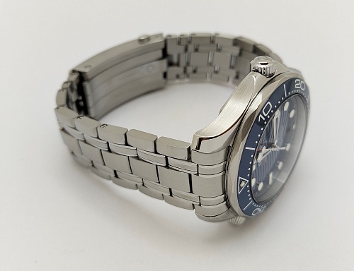 Omega Seamaster Diver 300M 42mm 210.30.42.20.03.001