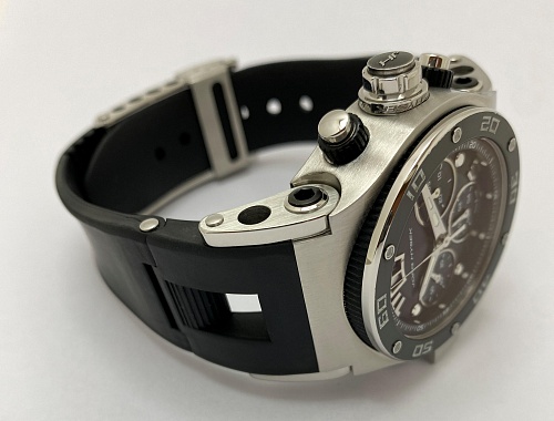 Jorg Hysek Abyss Explorer Chronograph 44mm AB06