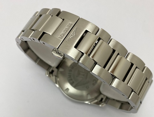  Longines Conquest Quartz 41mm L3.759.4.96.6