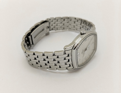 Omega De Ville Tonneau Automatic 4503.31.00