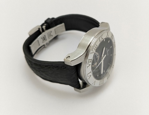 Corum Romulus Power Reserve Automatic 41mm 373.515.20/F101 BN75